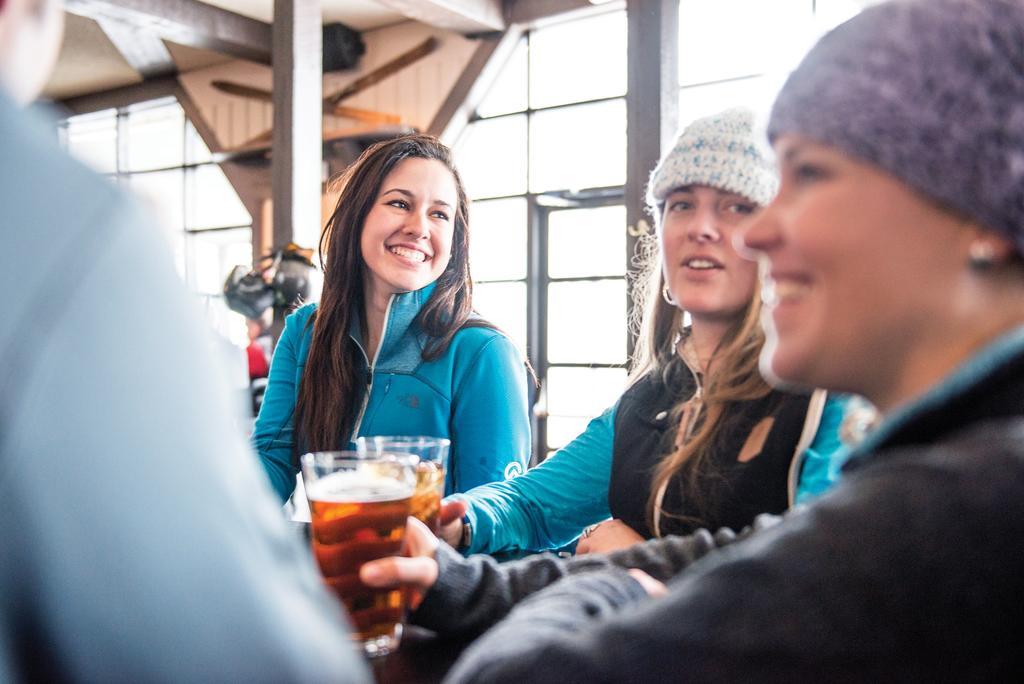 Panorama Mountain Resort - Pine Inn エクステリア 写真